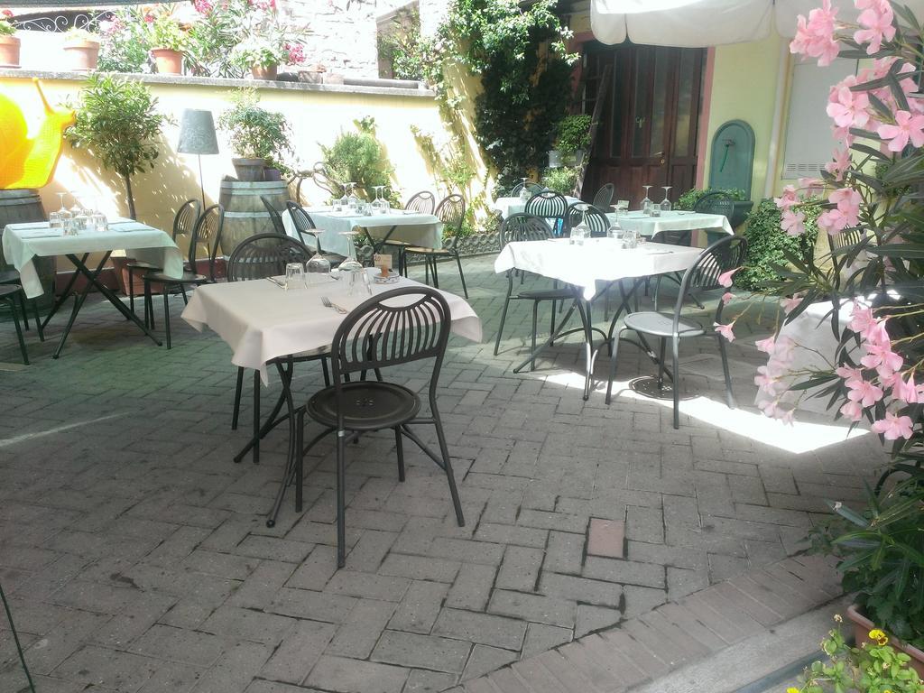 Rossobarolo Hotel Eksteriør billede