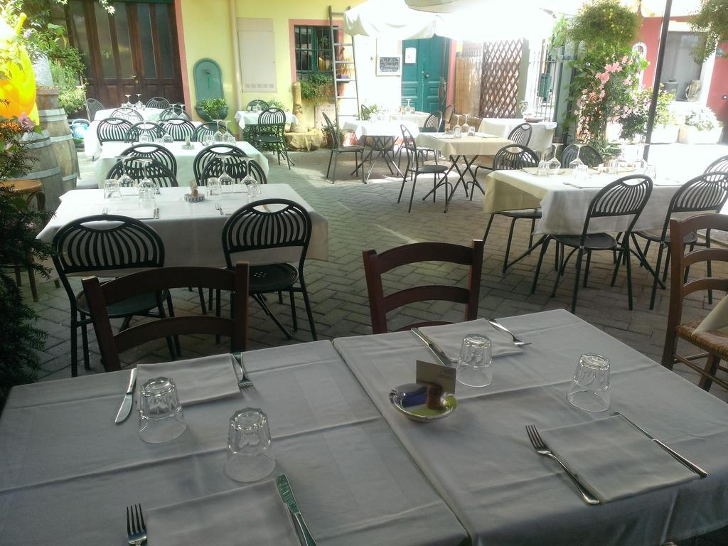 Rossobarolo Hotel Eksteriør billede